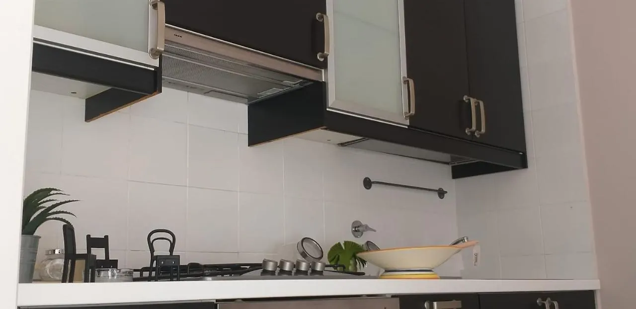 Joy Apartment تاورمينا