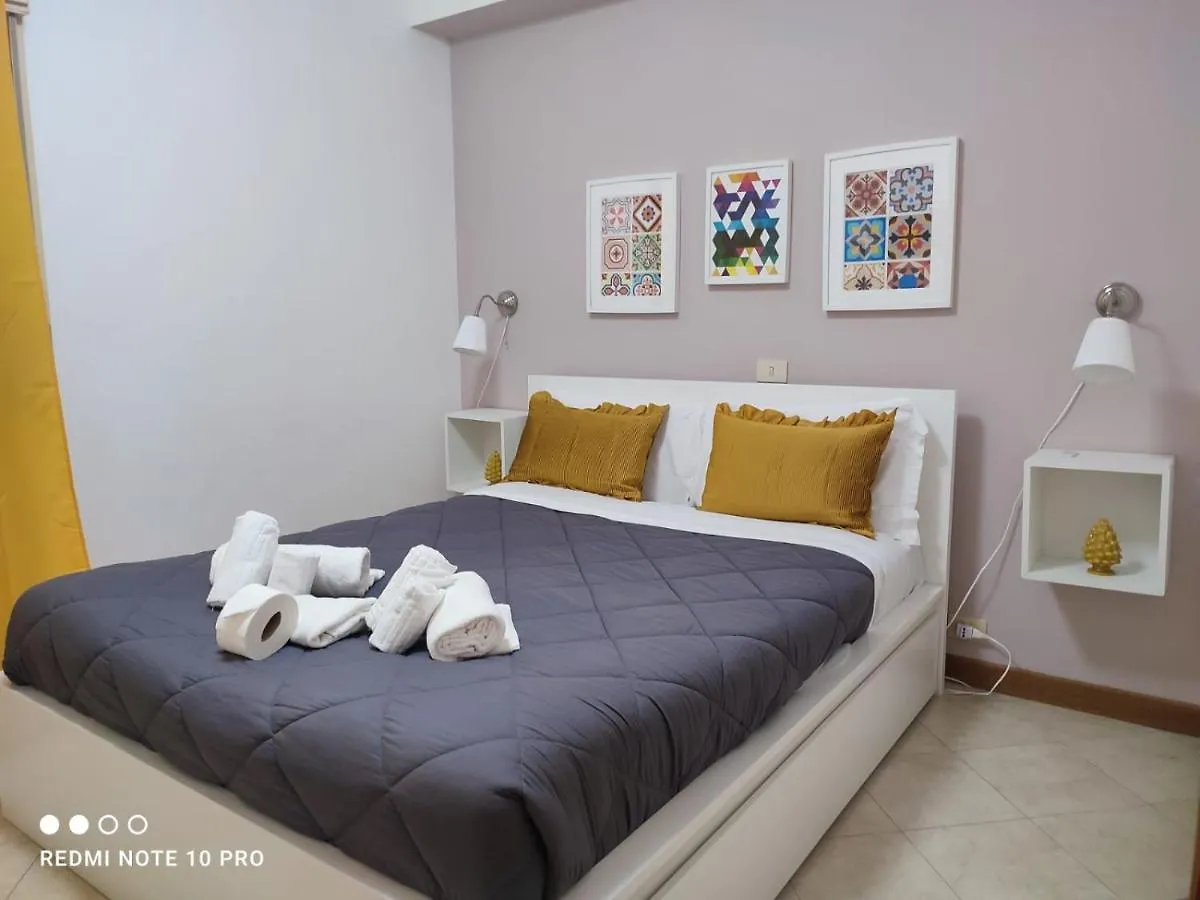 Joy Apartment تاورمينا إيطاليا